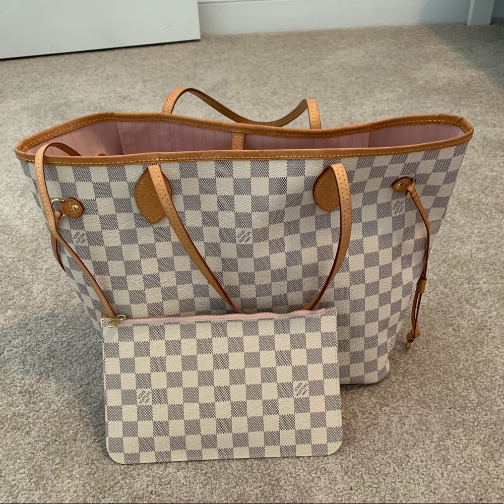 Louis Vuitton Neverfull MM